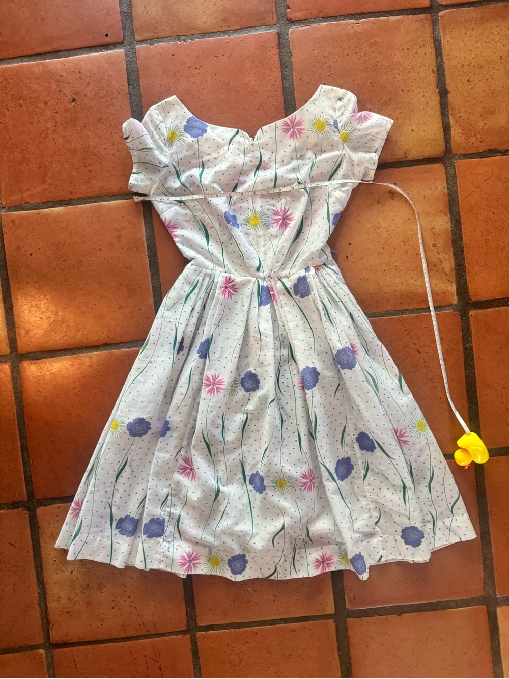 VTG 1950s Floral Novelty Print Summer Dress